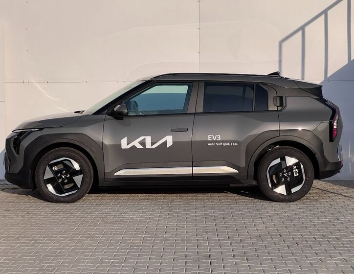 KIA EV3 5