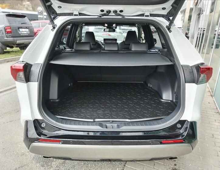 Toyota RAV4 7