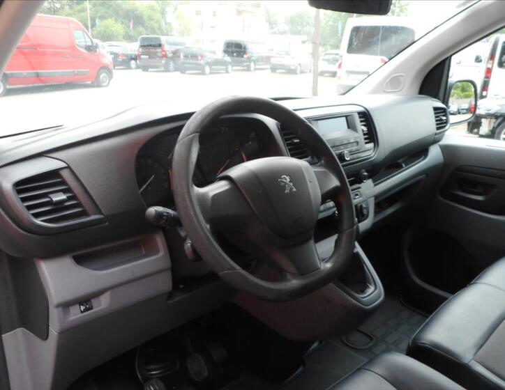Peugeot Expert 9