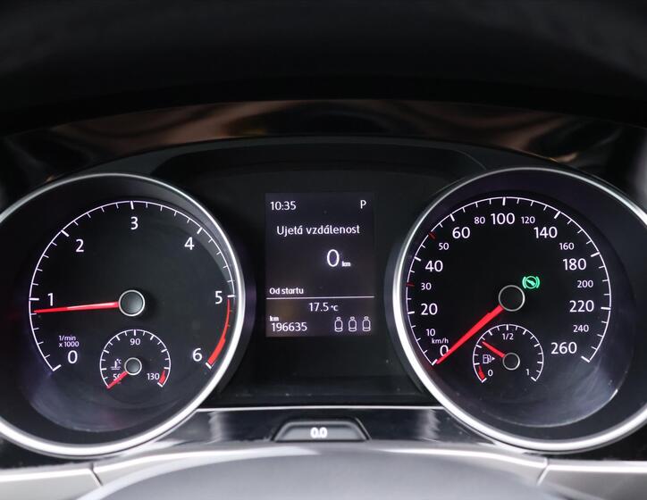 Volkswagen Touran 18