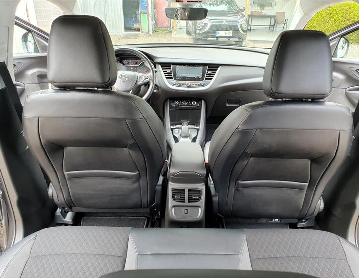 Opel Grandland X 43