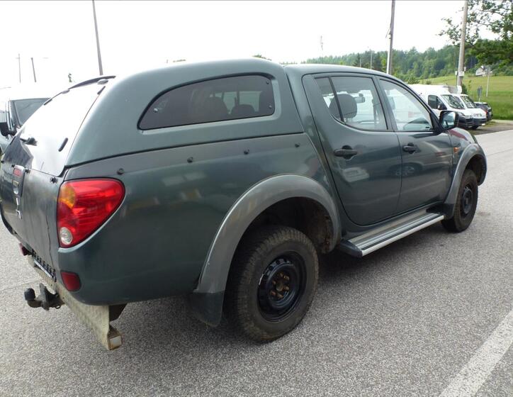 Mitsubishi L200 7