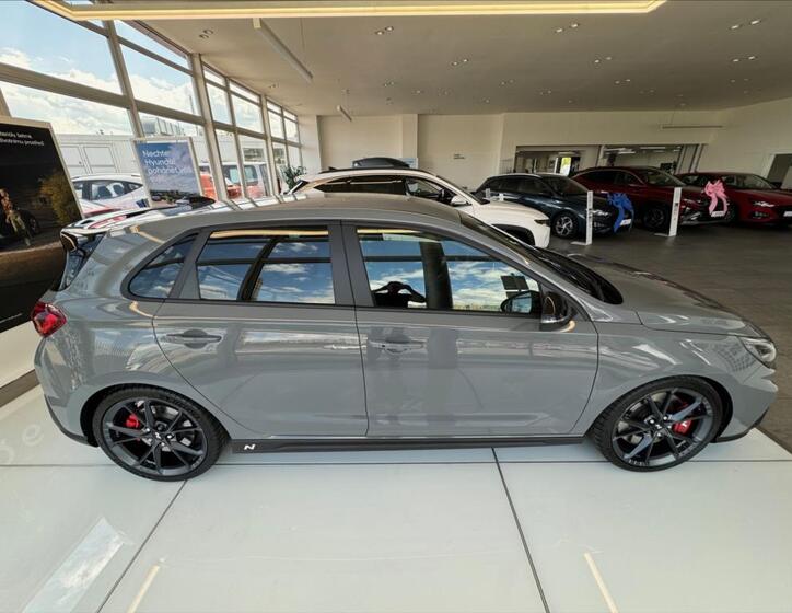 Hyundai i30 11