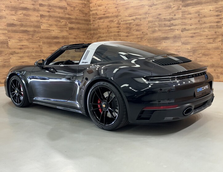Porsche 911 6