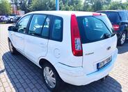 Ford Fusion 4