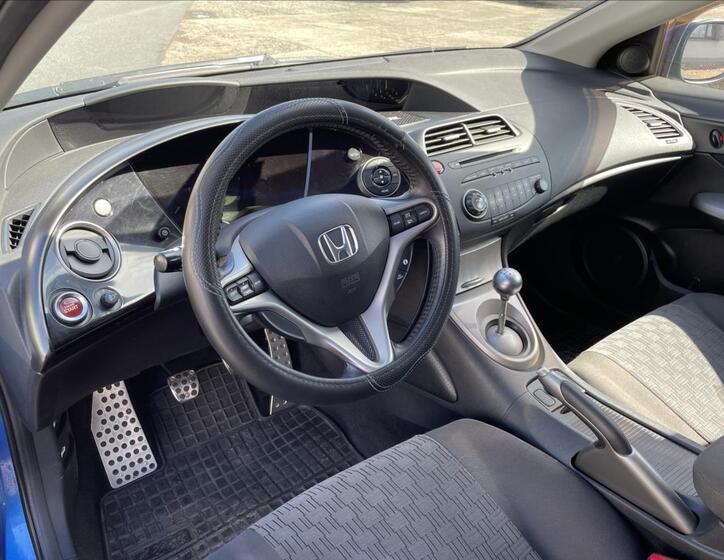 Honda Civic 9