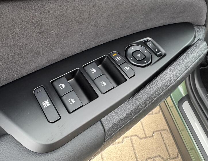 KIA Sportage 11