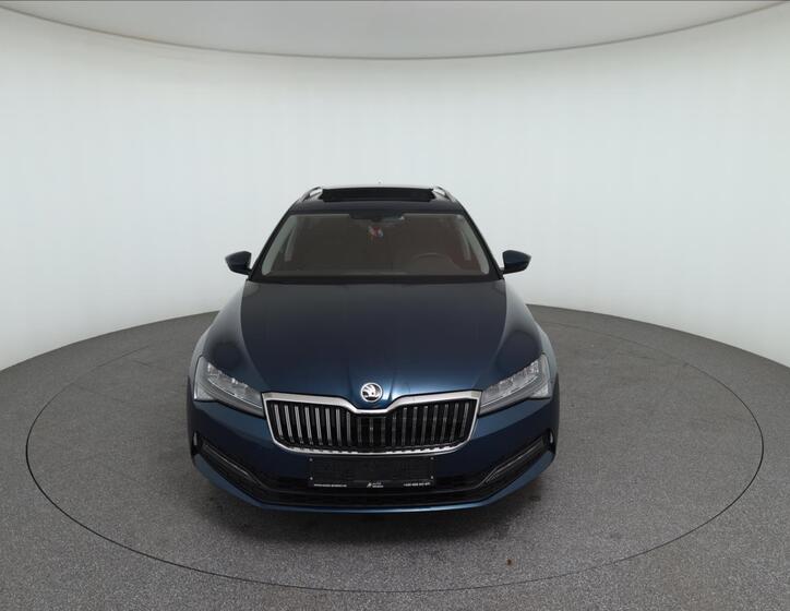 Škoda Superb 2