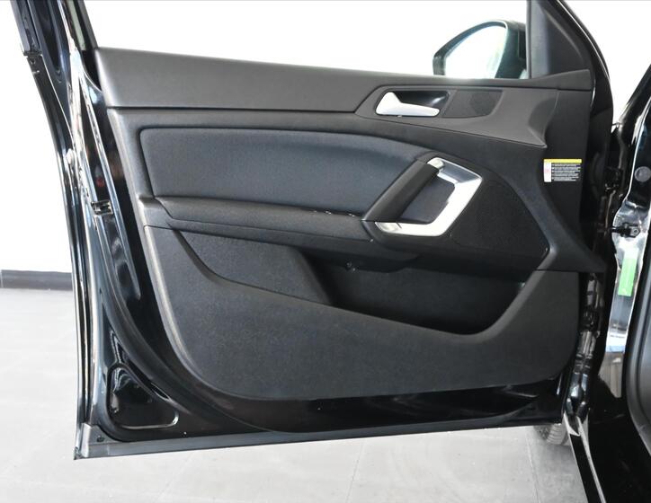 Peugeot 308 26