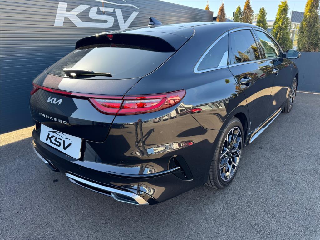 KIA ProCeed