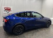 Tesla Model Y 9