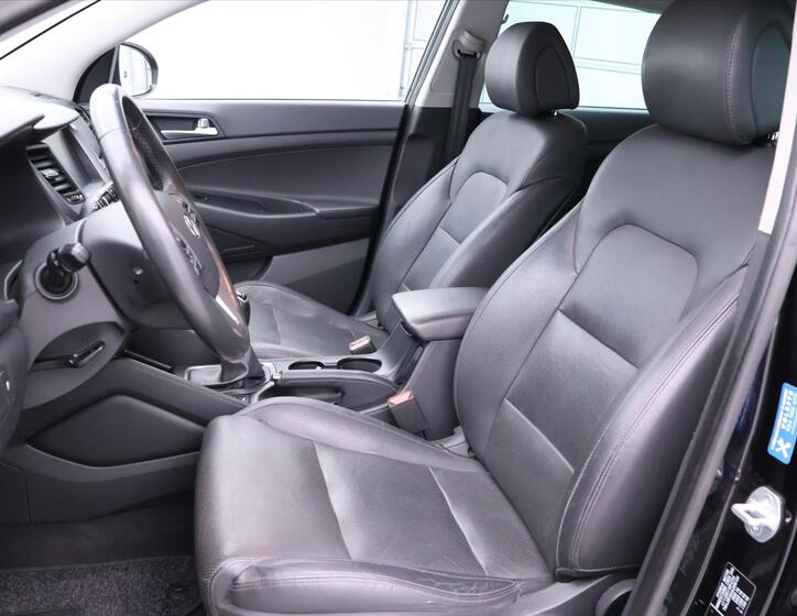 Hyundai Tucson 10