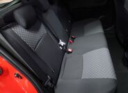 Toyota Yaris 12