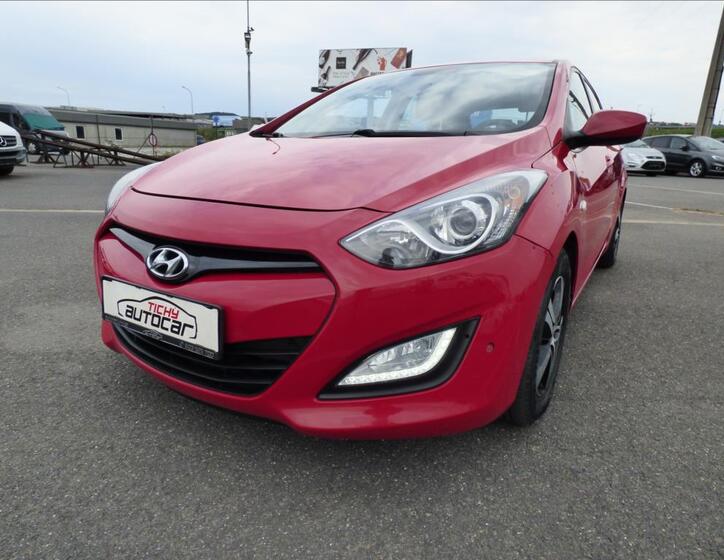 Hyundai i30 47