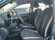 Hyundai i10 8