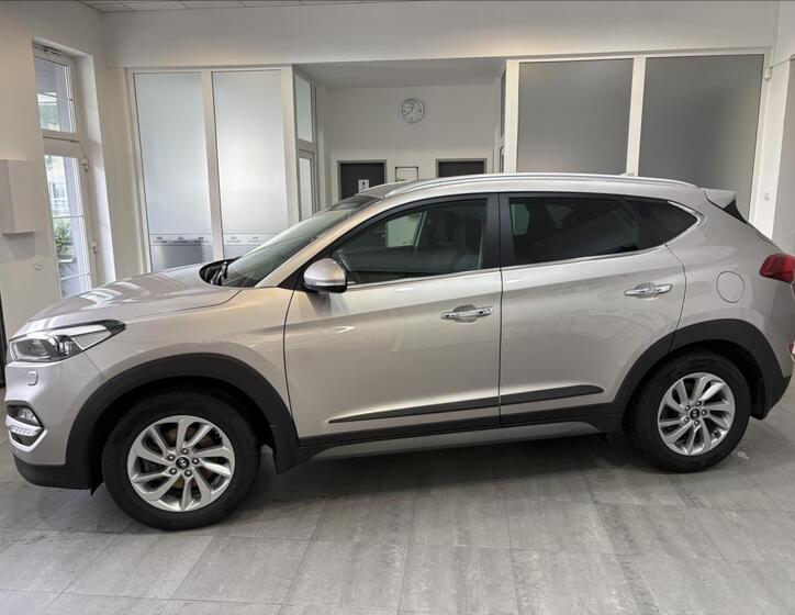 Hyundai Tucson 2