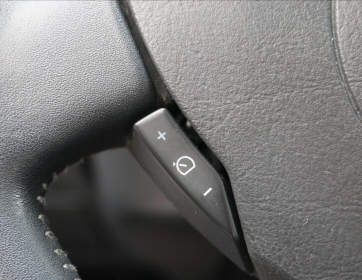 Renault Twingo 19