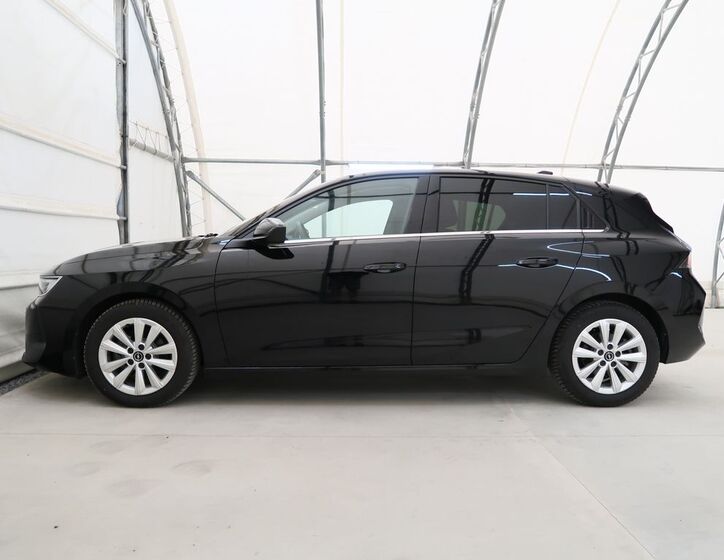 Opel Astra 9