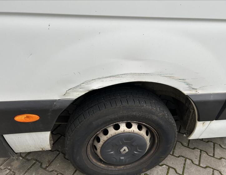 Renault Master 8