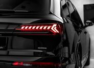 Audi Q7 9