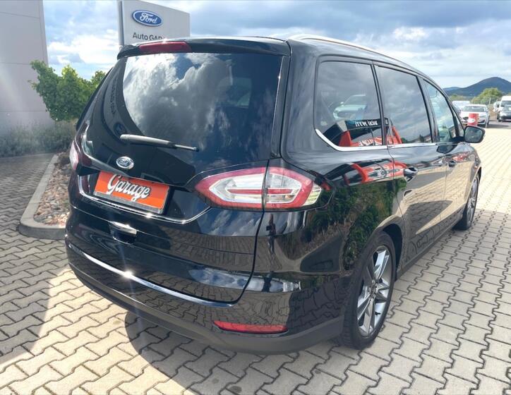 Ford Galaxy 8