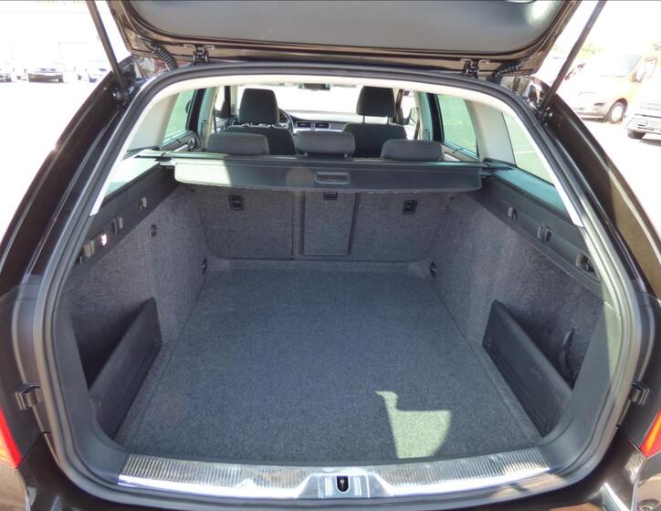 Škoda Superb 53