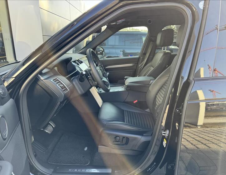 Land Rover Discovery 7