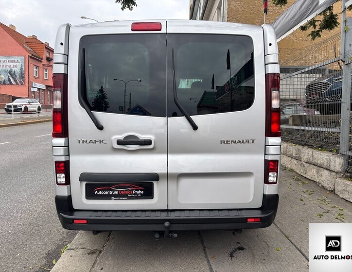 Renault Trafic 6