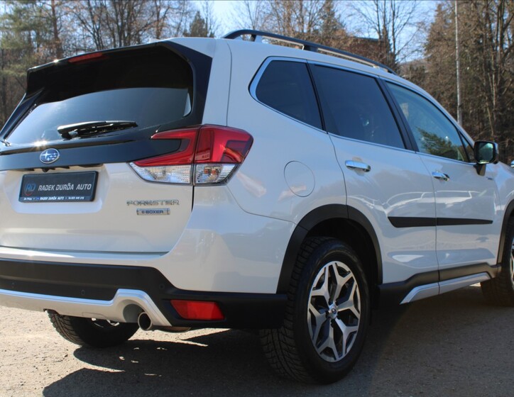 Subaru Forester 5
