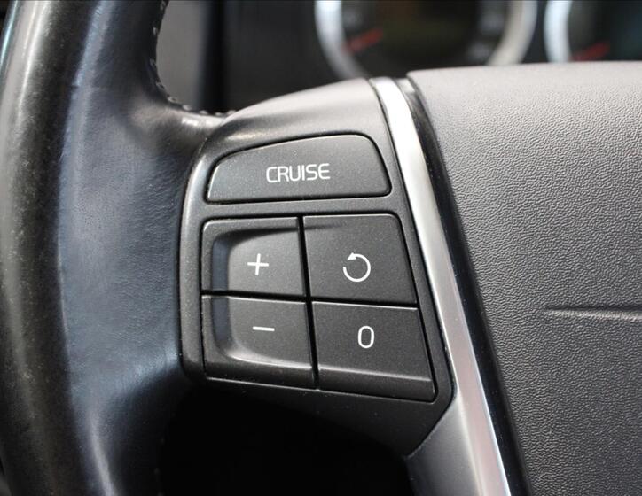 Volvo XC60 18