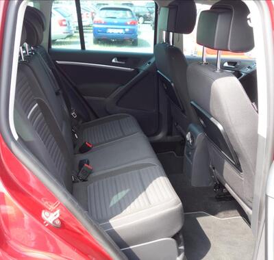 Volkswagen Tiguan 15