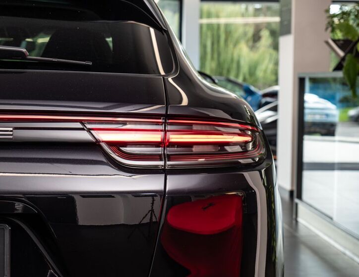 Porsche Panamera 21