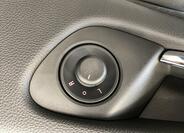 Opel Zafira 14