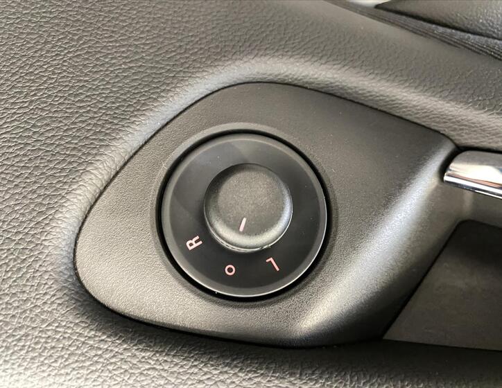 Opel Zafira 14