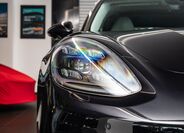 Porsche Panamera 20