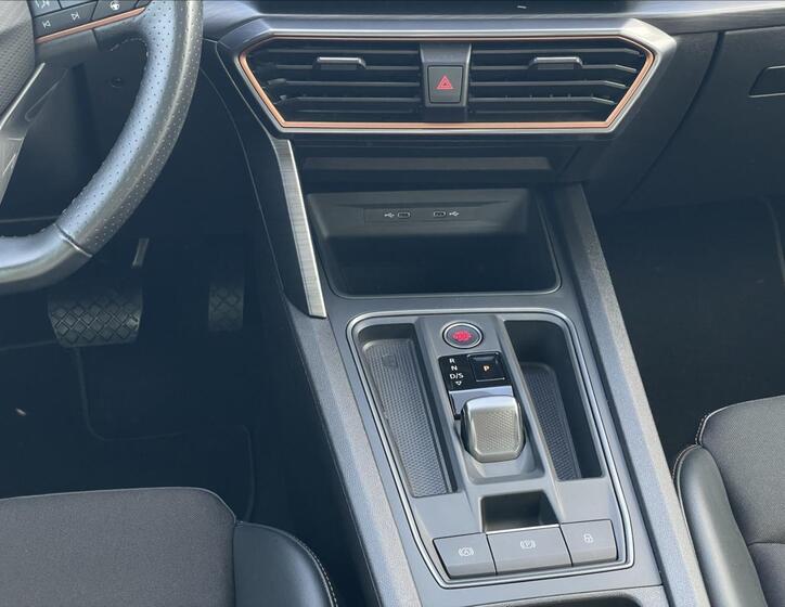 Cupra Formentor 12