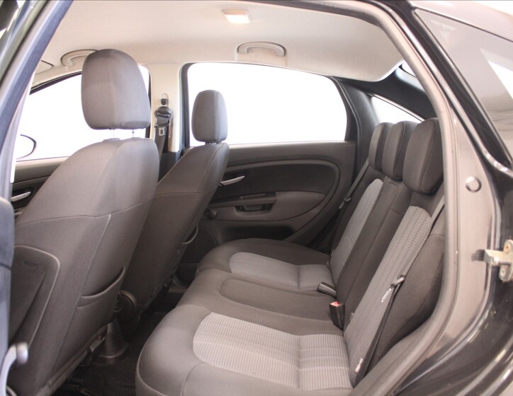 Fiat Linea 7