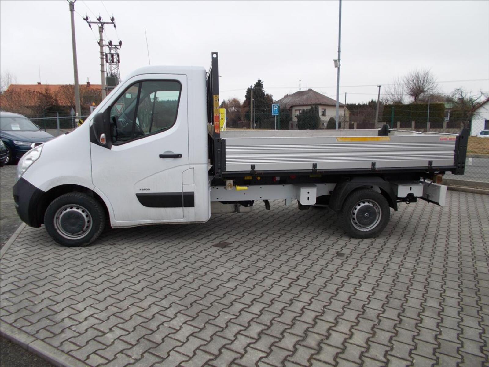 Opel Movano 4