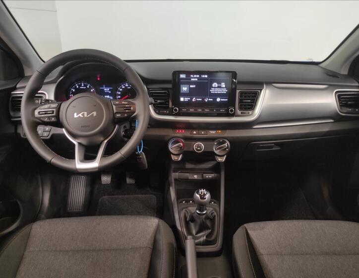 KIA Stonic 6