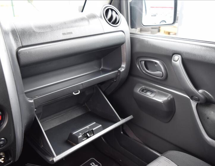 Suzuki Jimny 39