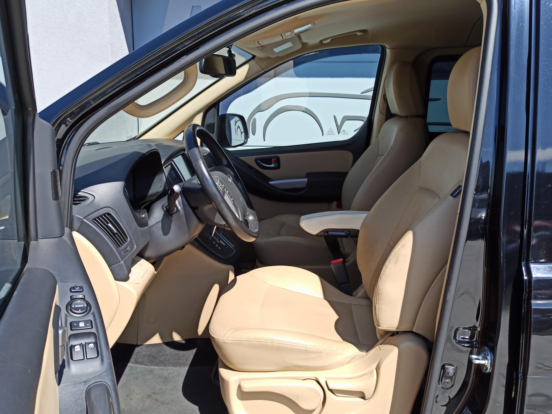 Hyundai H 1