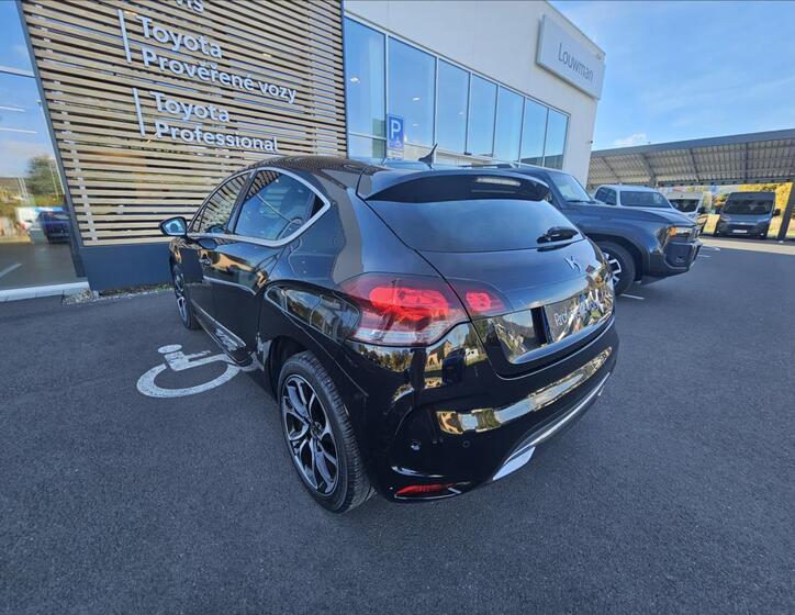 DS Automobiles DS4 2