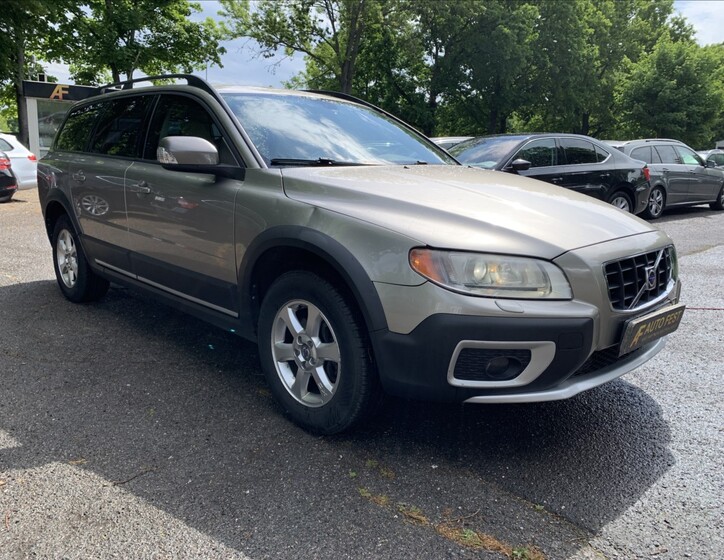 Volvo XC70 3