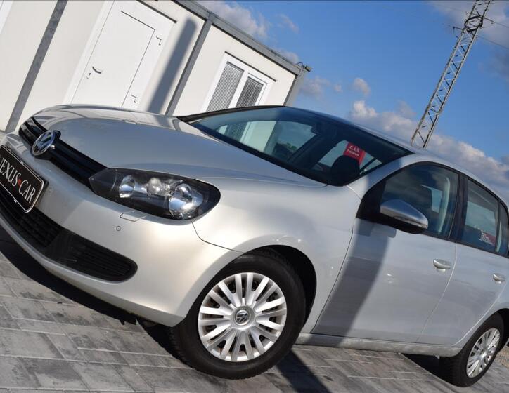Volkswagen Golf 1