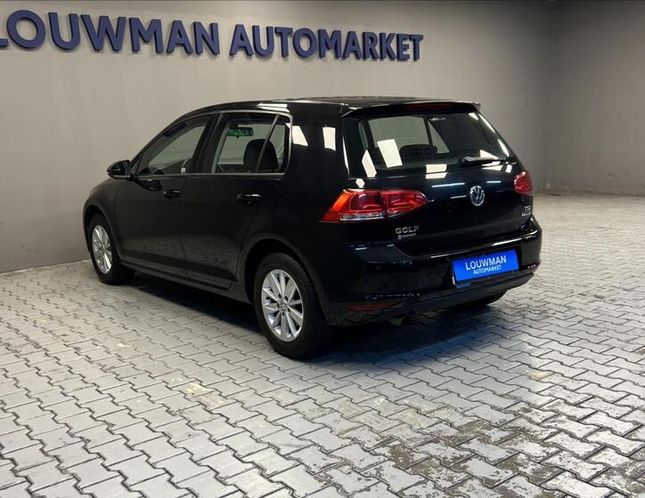 Volkswagen Golf 14
