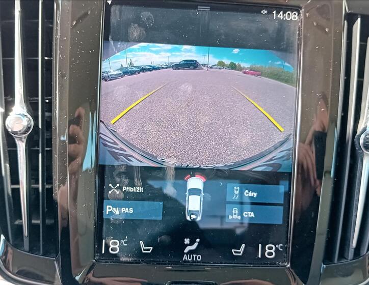 Volvo S90 18
