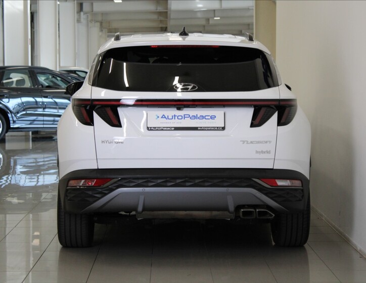 Hyundai Tucson 4