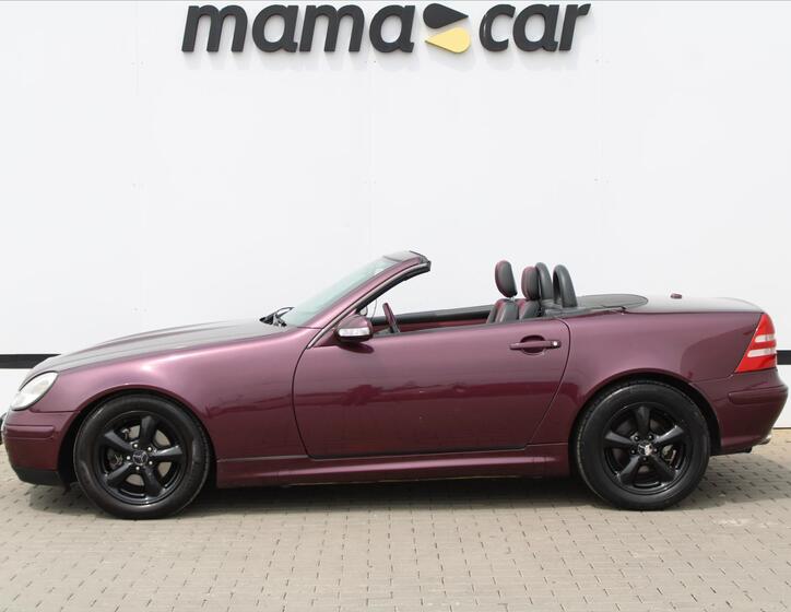 Mercedes-Benz SLK 4