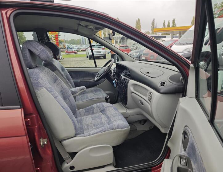Renault Scénic 14