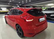Ford Focus 6